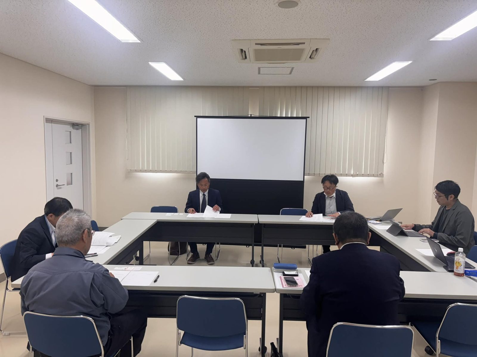 くりはらアグリコンソーシアムの会議のようす